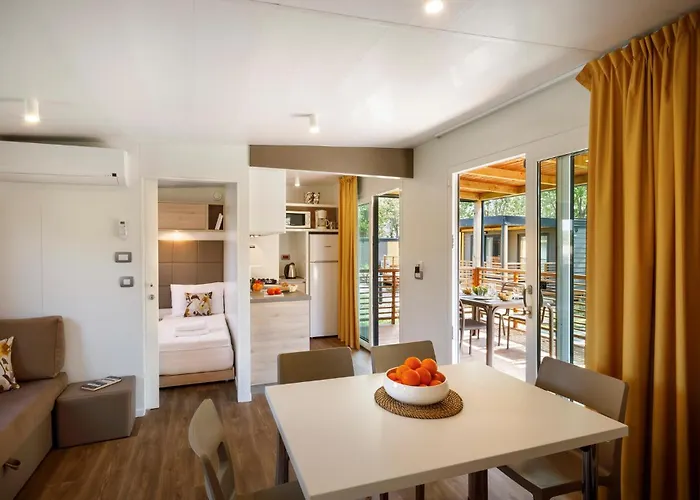 Camping Amazing Stacaravan In With Wifi