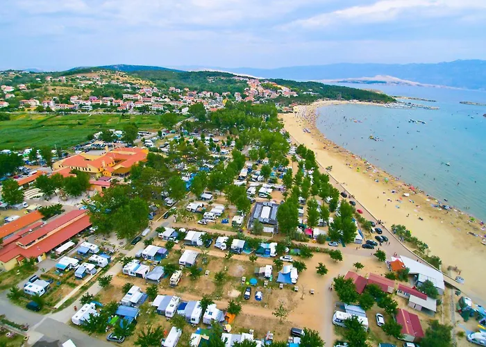 Amazing Stacaravan In With Wifi 4*