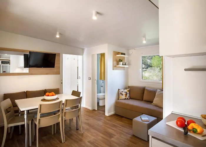 Amazing Stacaravan In With Wifi Camping Lopar