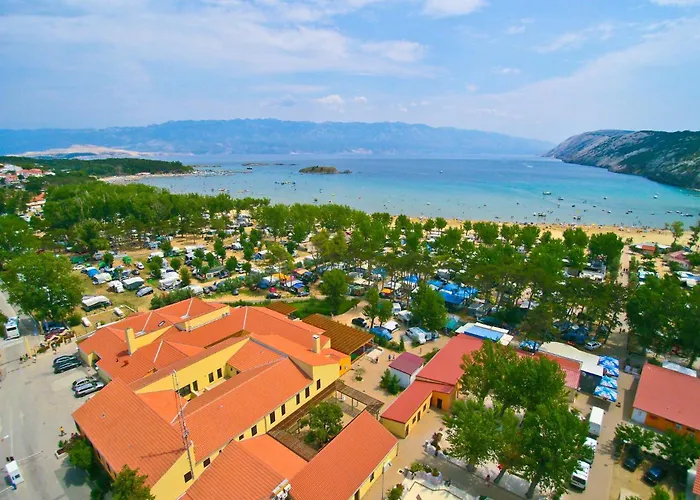 Amazing Stacaravan In With Wifi 4* Lopar